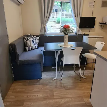 Apartament Blue Wave Mobile Two *